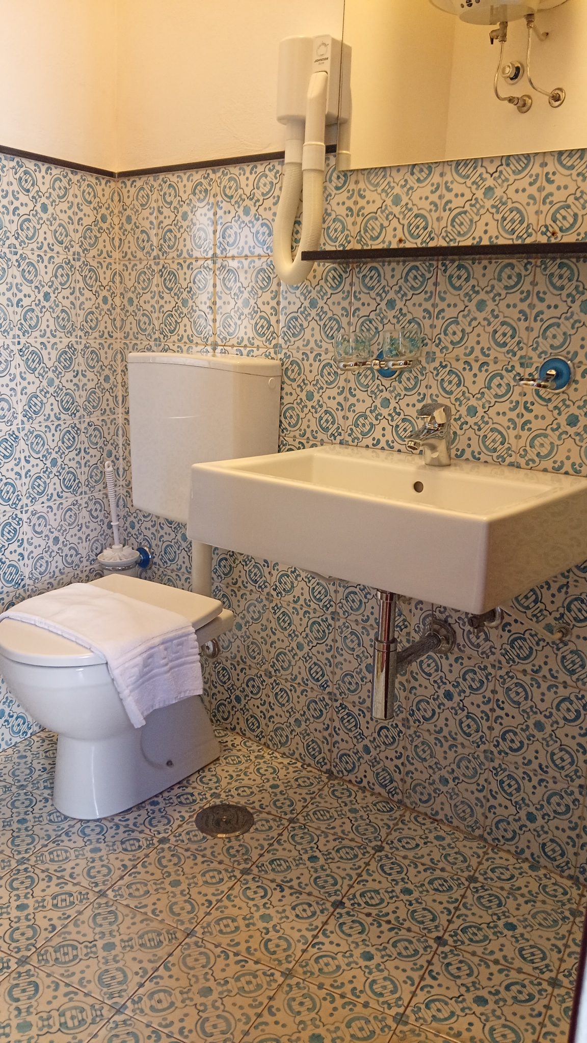 affitta camere lusso pietra ligure (4)